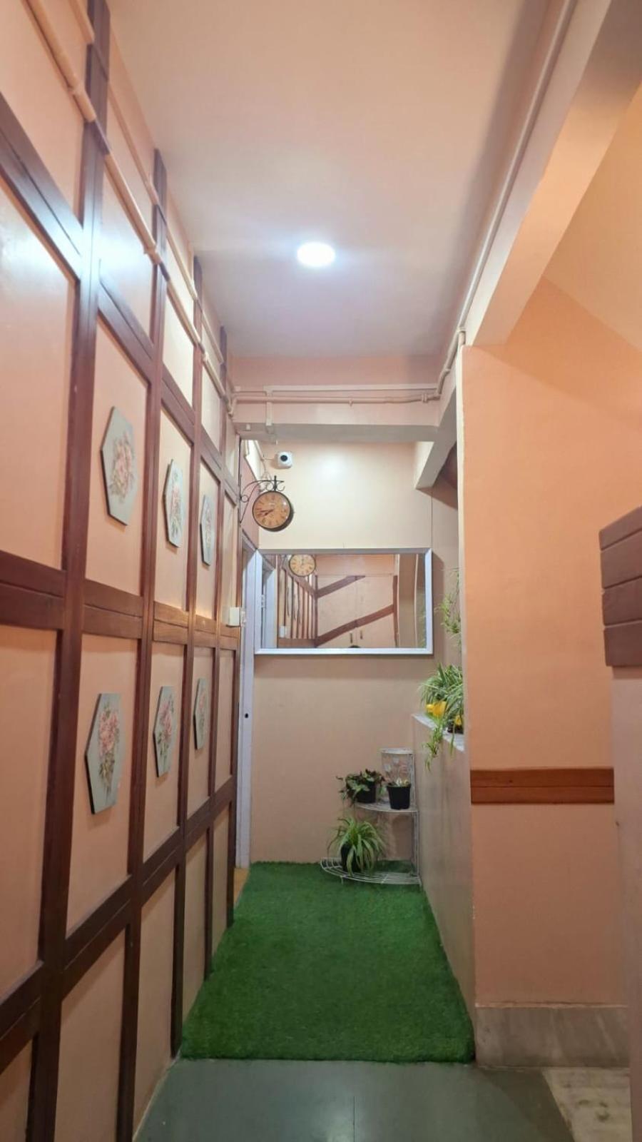 Monratino Ridge View Residency 7 Mins Away From Mg Marg Bed & Breakfast Gangtok Exterior photo